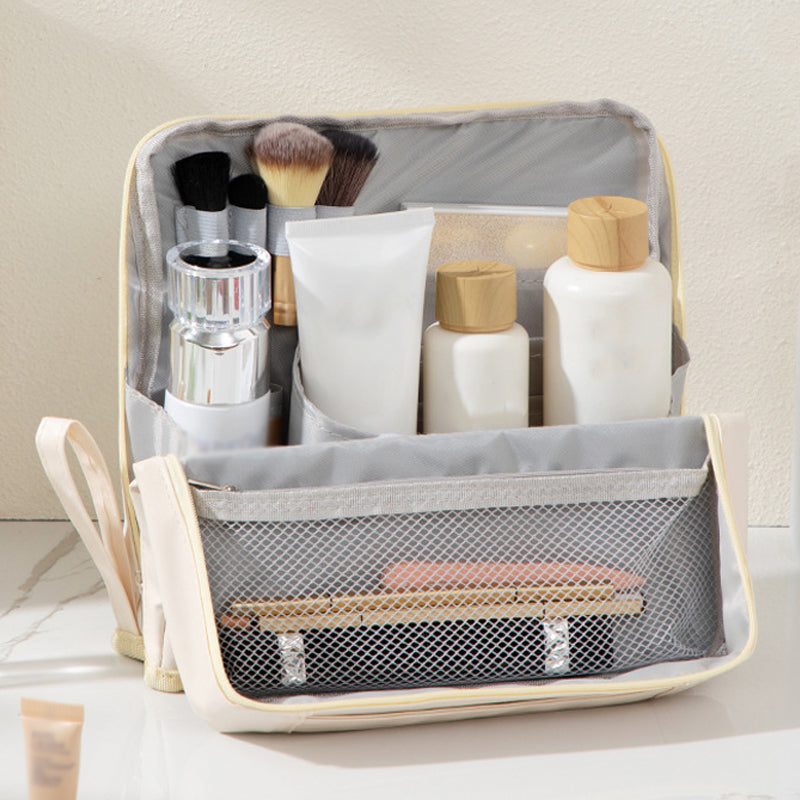 Bolsa de cosméticos portátil y con compartimentos elegante
