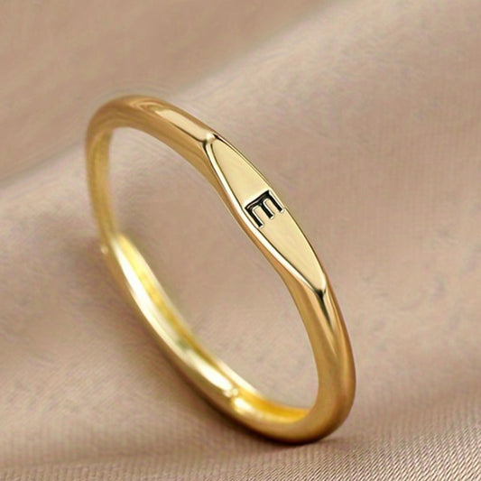 💍✨ ¡50% DE DESCUENTO! Anillo Inicial Minimalista – Diseño Fino y Elegante, HipOalergénico, Perfecto para Uso Diario 🤍